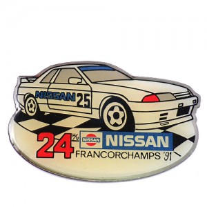 ピンバッジ・日産24時間耐久レース仕様の車 NISSAN 24-HEURES-DE-SPA BELGIUM