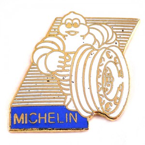 ピンバッジ・ミシュランのビバンダムくん MICHELIN BIBENDUM FRANCE