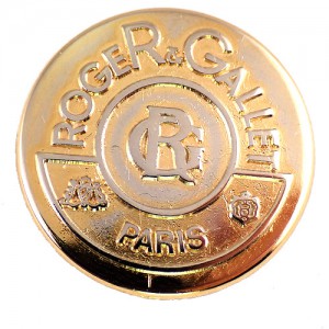 ピンバッジ・ロジェ＆ガレ化粧品パリ金色ゴールド丸型 ROGER&GALLET