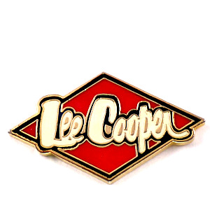 ピンバッジ・リークーパー洋服  LEE-COOPER JEANS ENGLAND