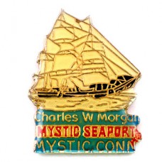 ピンバッジ・白い帆船ミスティックシーポート船の博物館コネティカット州アメリカ/USA MYSTIC SEAPORT