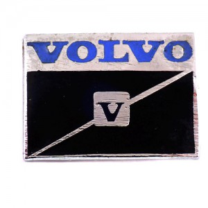 ブローチ・ボルボ車ロゴＶ VOLVO SWEDEN