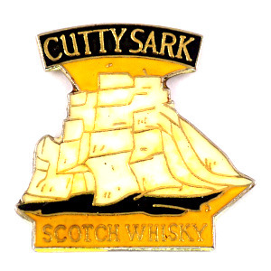 ピンバッジ・カティサーク白い帆船スコッチウイスキー酒 CUTTY-SARK SCOTCH SCOTLAND WHISKY