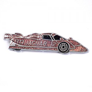 ピンバッジ・ジャガー車ルマン紫色レース仕様２番 JAGUAR ENGLAND LE-MANS FRANCE