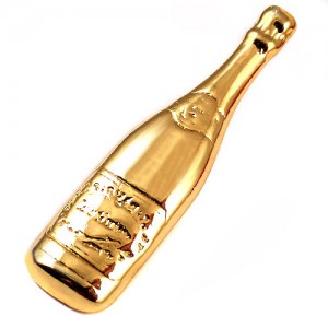 ピンバッジ・金色カナールデュシェーヌ酒シャンパーニュ瓶 CHAMPAGNE-CANARD-DUCHENE FRANCE