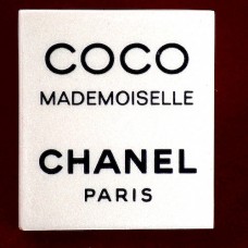 ピンバッジ・ココシャネル愛称マドモワゼル名前 COCO CHANEL MADEMOISELLE