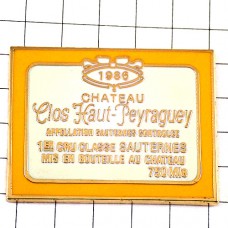 ピンバッジ・ソーテルヌ酒ワイン黄色ラベル型クロオーペイラゲイ城 HAUT-PEYRAGUEY SAUTERNES BORDEAUX FRANCE