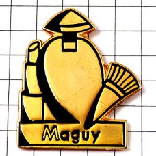 ピンバッジ・化粧道具ブラシ口紅ルージュ香水壜ゴールド金色 MAGUY