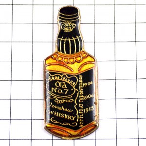 ピンバッジ・ジャックダニエル酒ウイスキーボトル瓶型 JACK-DANIELS TENNESSEE WHISKY WHISKEY USA