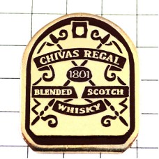 ピンバッジ・シーバスリーガル酒ウイスキーラベル型 CHIVAS-REGAL SCOTCH WHISKY SCOTLAND