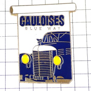 ピンバッジ・ゴロワーズ煙草と青い車 GAULOISES FRANCE