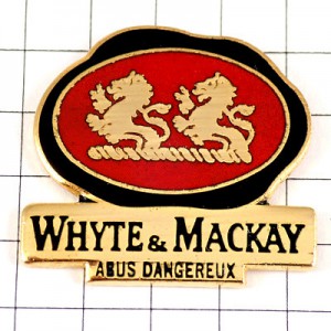 ピンバッジ・ホワイトアンドマッカイ酒スコッチウイスキー瓶ライオン２頭 WHYTE&MACKAY WHISKY SCOTLAND