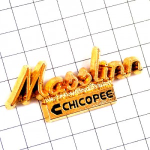 ピンバッジ・筆記体の金色文字ゴールドMASSLINN