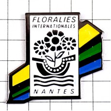 ピンバッジ・花の乗った船 FLORALIES NANTES FRANCE