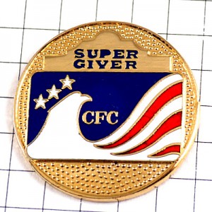 ピンバッジ・アメリカ国旗柄イーグル鷲わし鳥 CFC SUPER-GIVER USA EAGLE FLAG