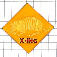 ピンバッジ・X-ING/中国の動物