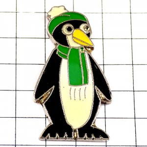 ピンバッジ・緑のニット帽にマフラーのペンギンくん