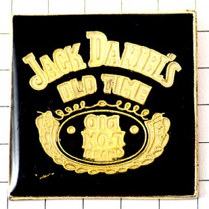 ピンバッジ・ジャックダニエル黒ラベル酒ウイスキー JACK-DANIELS TENNESSEE WHISKY WHISKEY USA