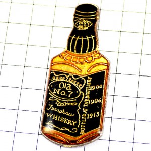 ピンバッジ・ジャックダニエル酒ウイスキーボトル瓶型 JACK-DANIELS TENNESSEE WHISKY WHISKEY USA