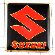 ピンバッジ・スズキSUZUKI赤いＳ