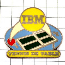 ピンバッジ・ＩＢＭスポンサー卓球大会ラケット赤