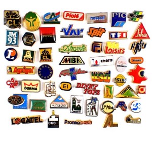 フランス ピンズ 雑貨 ヴィンテージ ピンバッジまとめて50個セット まとめ売り 大量 フレンチ ビンテージ 広告 小さめピンバッジ 組など