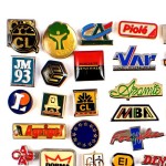 フランス ピンズ 雑貨 ヴィンテージ ピンバッジまとめて50個セット まとめ売り 大量 フレンチ ビンテージ 広告 小さめピンバッジ 組など