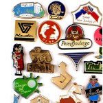 フランス ピンズ 雑貨 ヴィンテージ ピンバッジまとめて50個セット まとめ売り 大量 フレンチ ビンテージ 広告 パン屋さん握手カンガルー矢印ラグビーなど