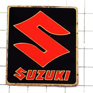 ピンバッジ・スズキSUZUKI赤いＳ