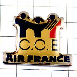 ピンバッジ・エールフランス航空３人 AIR-FRANCE FRANCE