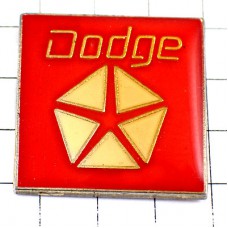 ピンバッジ・ダッジ車クライスラー赤 DODGE CHRYSLER USA