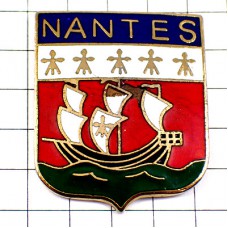 お買得ピンバッジ・船の紋章ナント NANTES FRANCE