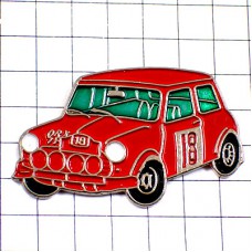 ピンバッジ・赤オースティンミニ車18番 AUSTIN MINI COOPER AUSTIN-MINI-COOPER MORRIS-MINI-COOPER ENGLAND