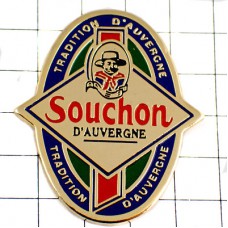 ピンバッジ・ソーセージのラベル型 SOUCHON SAUSSAGE AUVERGNE FRANCE