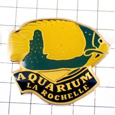 ピンバッジ・熱帯魚サカナさかな AQUARIUM LA-ROCHELLE FRANCE