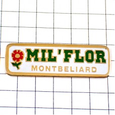 ピンバッジ・赤い小さな花 MIL-FLOR