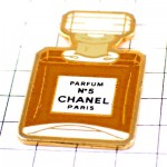 ピンバッジ・シャネル５番パルファン香水瓶 CHANEL  NUMERO5