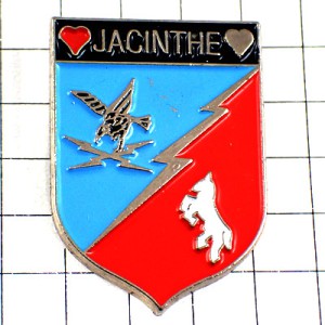 ピンバッジ・白い馬イナヅマ鷲ミリタリー紋章フランス軍 JACINTHE TRANSMISSIONS FRANCE