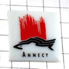 ピンバッジ・アネシーの魚リモージュ焼き ANNECY