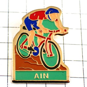 ピンバッジ・アン県で自転車に乗るアルプス山脈 AIN-DEPARTEMENT DEPARTEMENT FRANCE