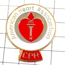 ピンバッジ・医療アメリカ心臓協会ハート赤 AMERICAN-HEART-ASSOCIATION CPR