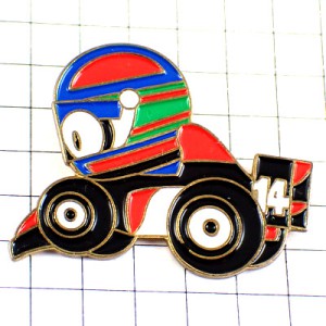 ピンバッジ・F1ドライバー14番パイロット車