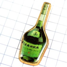 ピンバッジ・イザラ酒ボトル瓶バスク地方 IZARRA BASQUE