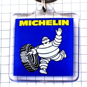 キーホルダー・ミシュラン社ビバンダムくん黒いタイヤと白いキャラクター BIBENDUM MICHELIN FRANCE