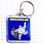 キーホルダー・ミシュラン社ビバンダムくん黒いタイヤと白いキャラクター BIBENDUM MICHELIN FRANCE