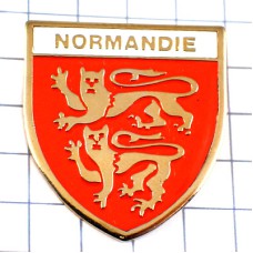 ピンバッジ・ノルマンディ地方ライオン２頭の紋章 NORMANDIE FRANCE