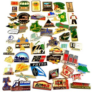 フランス ピンズ 雑貨 ヴィンテージ ピンバッジまとめて50個セット まとめ売り 大量 フレンチ ビンテージ 広告 マクドナルドＭモスクワ77モニター画面など