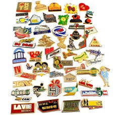 フランス ピンズ 雑貨 ヴィンテージ ピンバッジまとめて50個セット まとめ売り 大量 フレンチ ビンテージ 広告 香水壜テレトン小鳥など