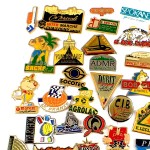 フランス ピンズ 雑貨 ヴィンテージ ピンバッジまとめて50個セット まとめ売り 大量 フレンチ ビンテージ 広告 ボディビルダー陸上競技ランナーなど