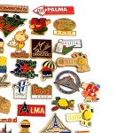 フランス ピンズ 雑貨 ヴィンテージ ピンバッジまとめて50個セット まとめ売り 大量 フレンチ ビンテージ 広告 写真パリジャン紙など